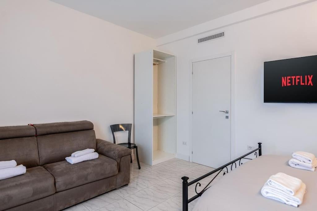 Comfort Suite In Milano Esterno foto